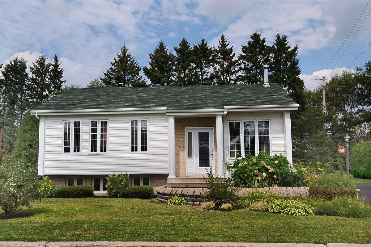 Maison de plainpied à vendre à SaintRochdel'Achigan, Lanaudière