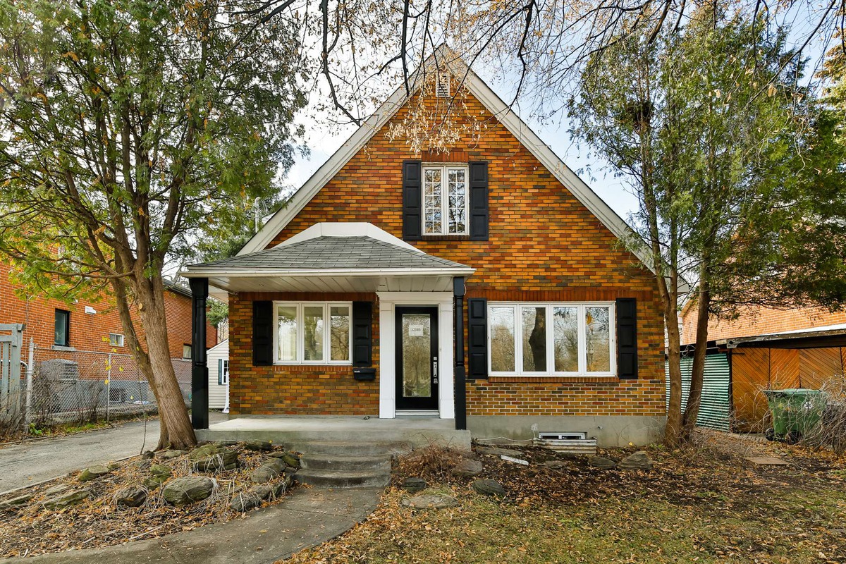 Maison à étages à vendre à AhuntsicCartierville (Montréal), Montréal