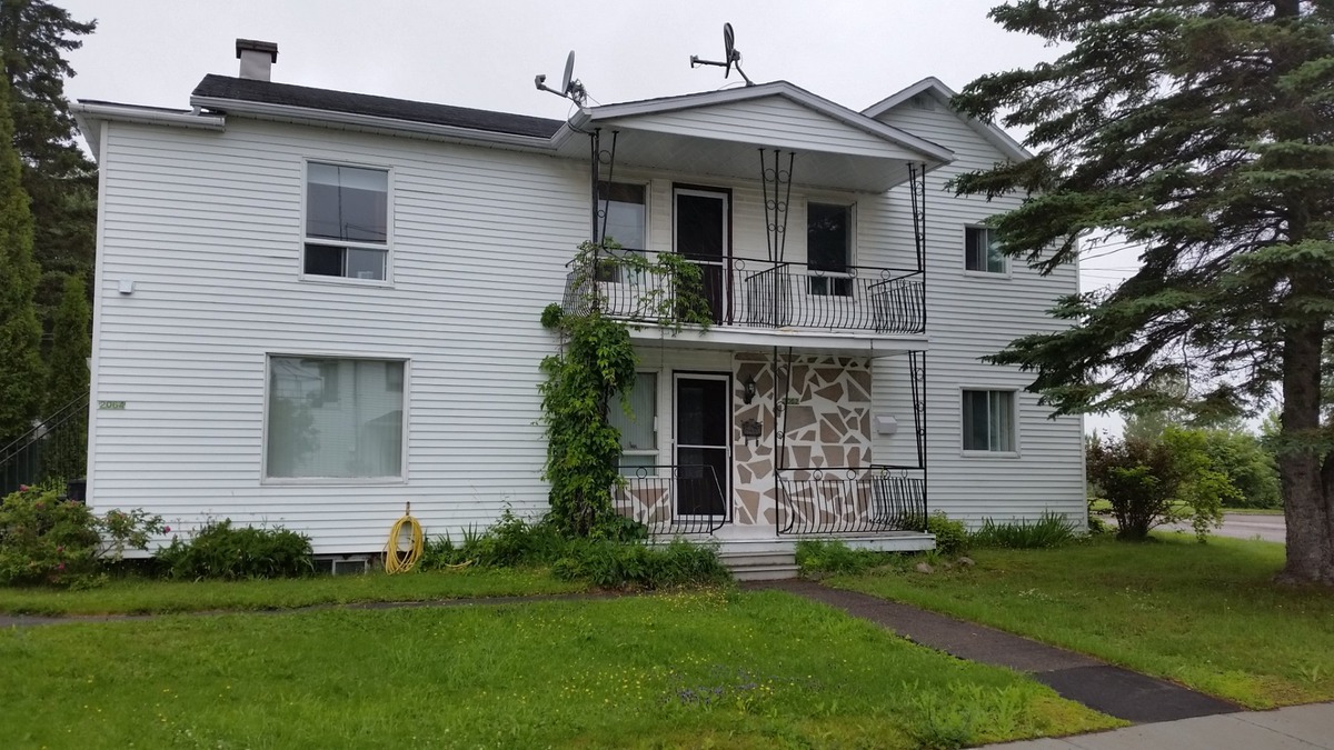 Triplex à vendre à Jonquière (Saguenay), Saguenay/LacSaintJean