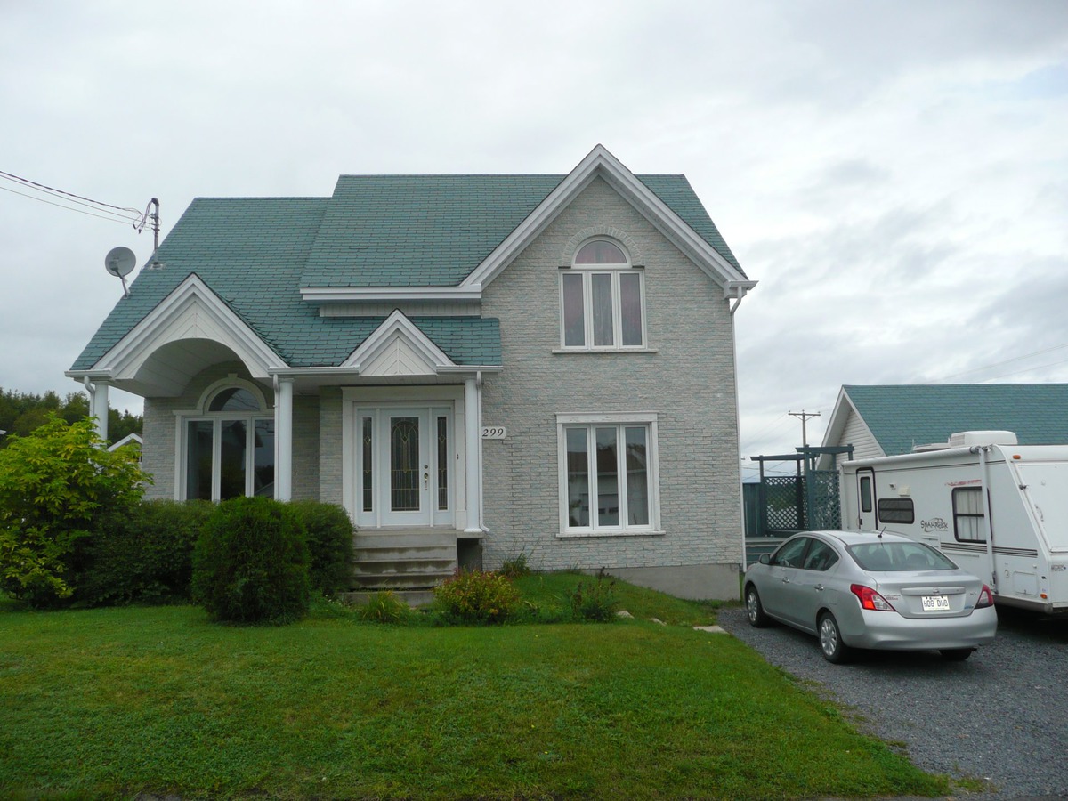 Maison à étages à vendre à SaintNazaire, Saguenay/LacSaintJean