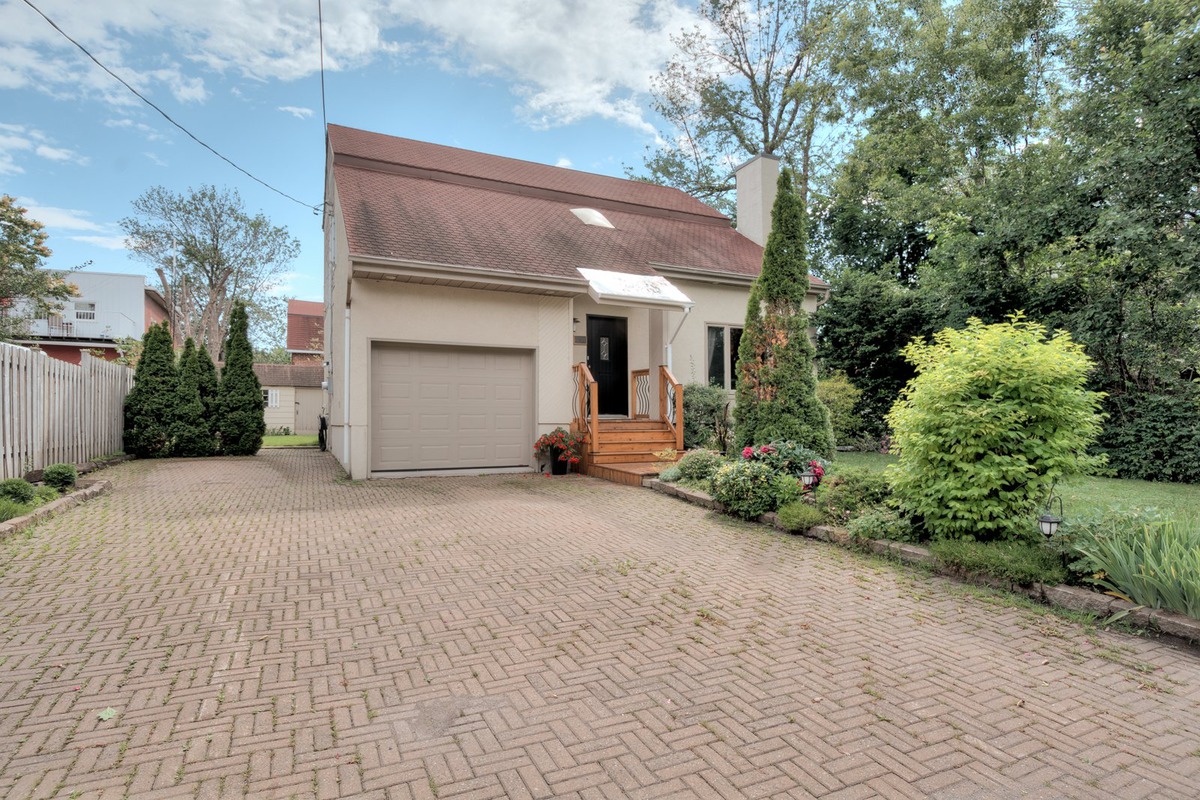 Maison à étages à vendre à Le VieuxLongueuil (Longueuil), Montérégie