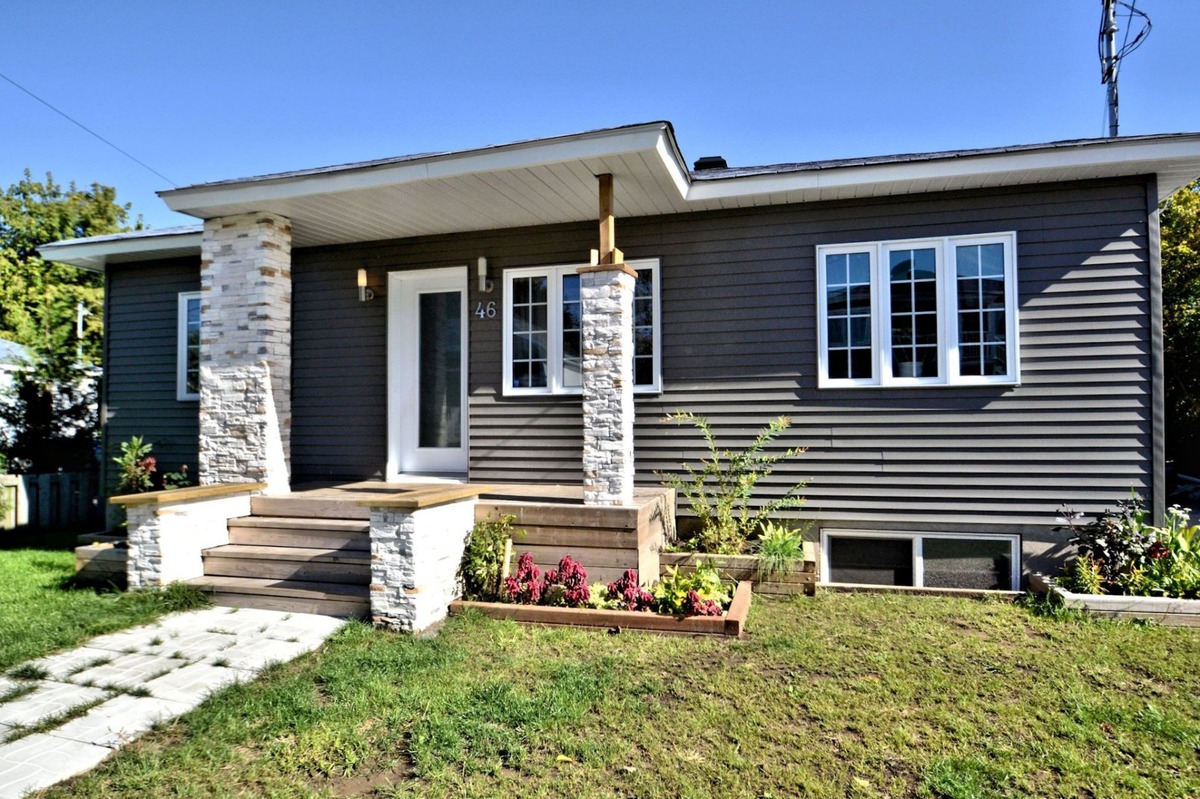 Maison de plainpied à vendre à SainteThérèse, Laurentides Sutton Québec