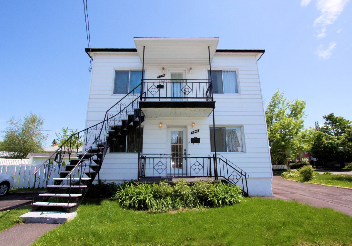 Duplex à vendre à SaintHubert (Longueuil), Montérégie Sutton Québec