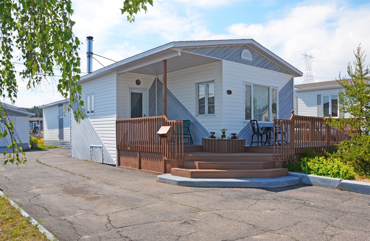 Maison mobile à vendre à PortCartier, CôteNord Sutton Québec