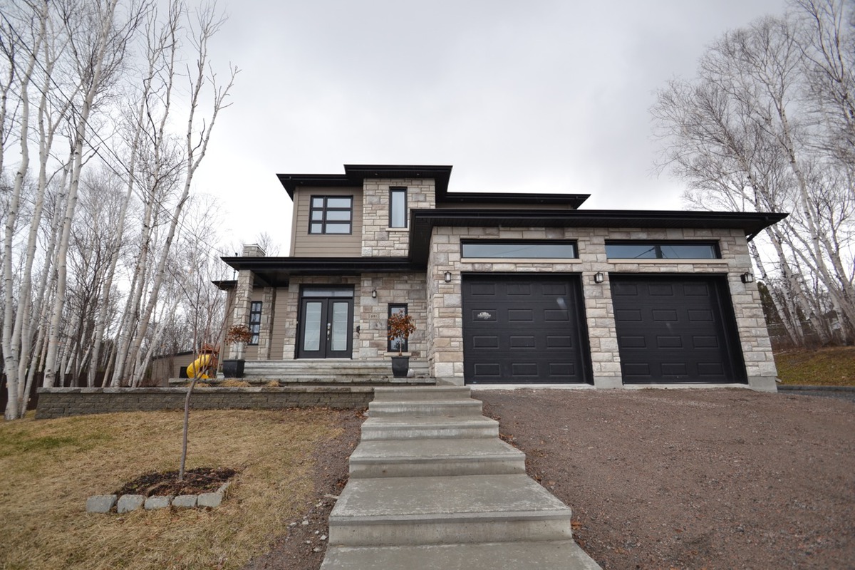 Maison à étages à vendre à Alma, Saguenay/LacSaintJean Sutton Québec
