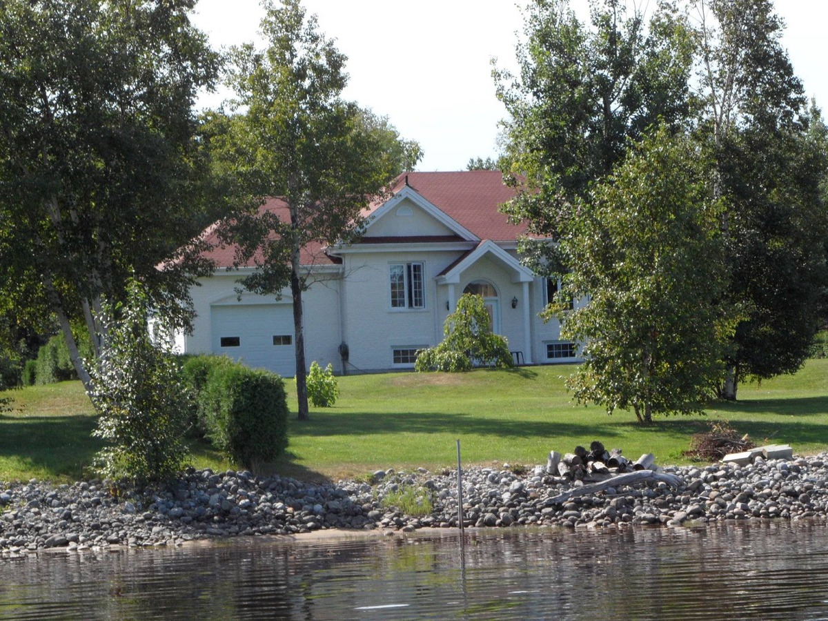 Maison de plainpied à vendre à SainteMonique, Saguenay/LacSaintJean