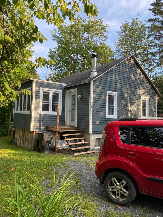 Maison de plainpied à vendre 25 Rue Prouty LacBrome