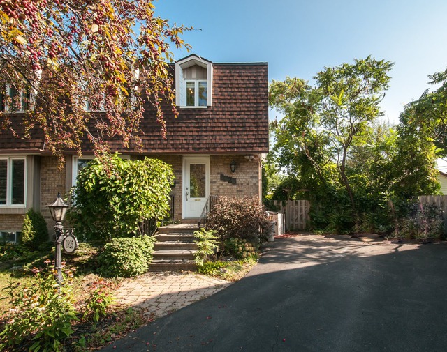 Maison à étages à vendre 940 Crois. Rainville Brossard Visite libre