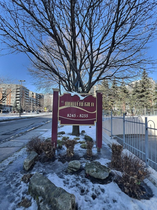 Appartement à vendre 8245 Boul. StLaurent, app. 1003 Brossard