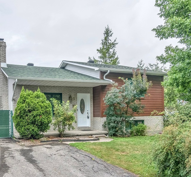 Houses for sale in Châteauguay Properties for sale Sutton Quebec