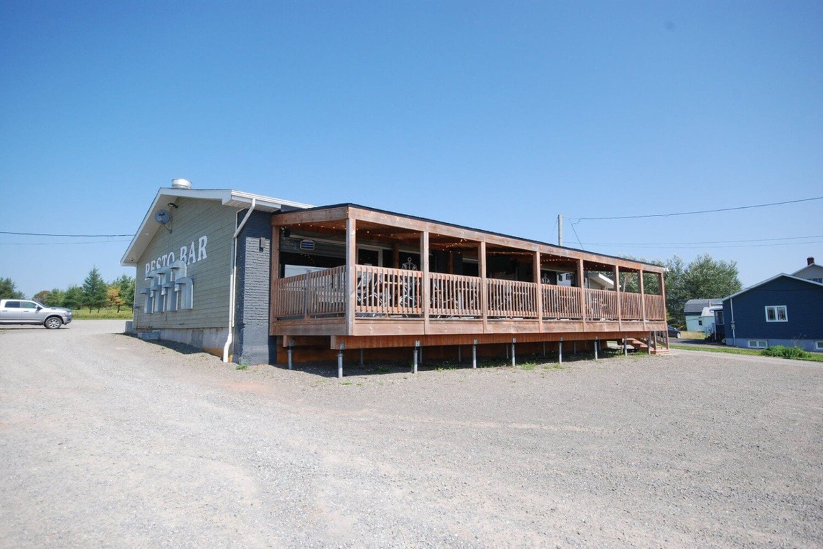 Commercial building/Office for sale Paspébiac, Gaspésie/Ilesdela