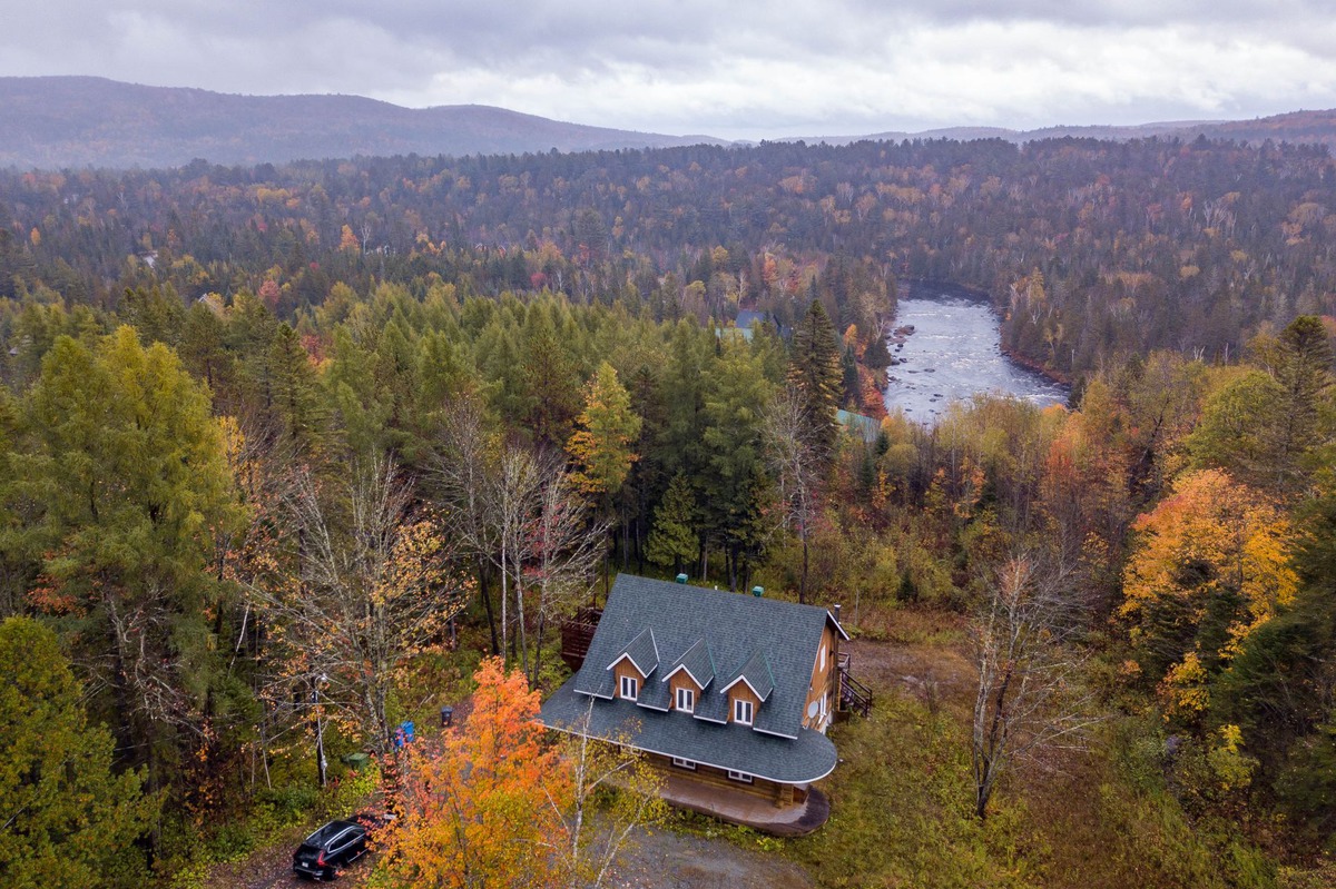 Maison à étages à vendre 2510 Ch. de la GrandeVallée Chertsey
