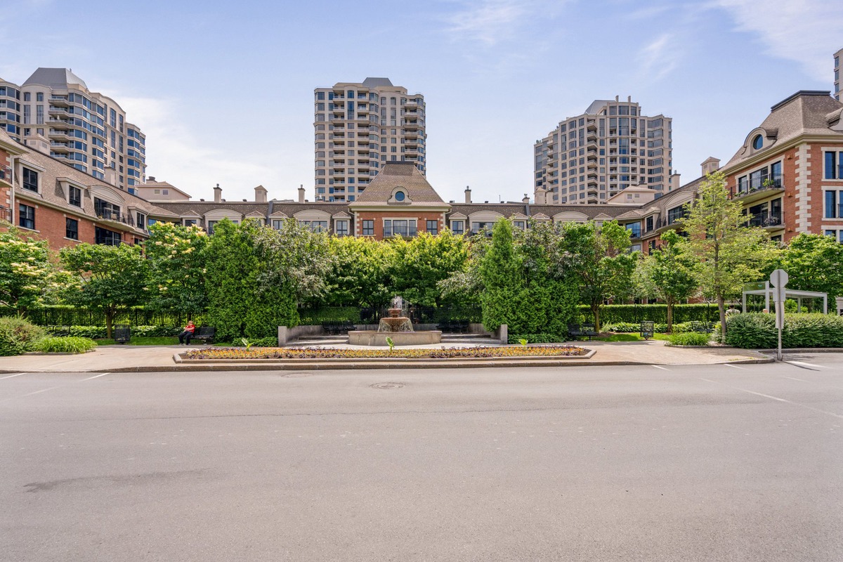 Appartement à louer 2 Place des JardinsdesVosges, app. 304 Montréal