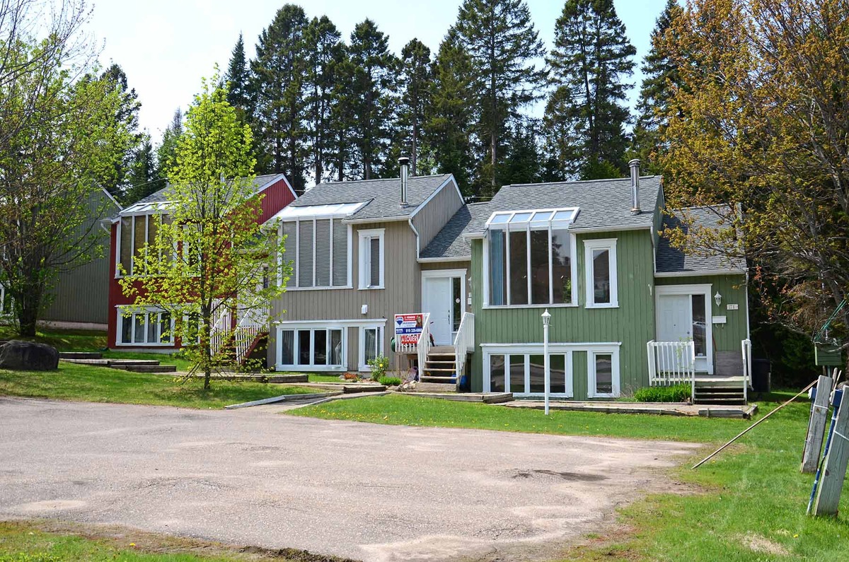 VENDU Appartement à vendre 173 Rue Desjardins SainteAgathedesMonts