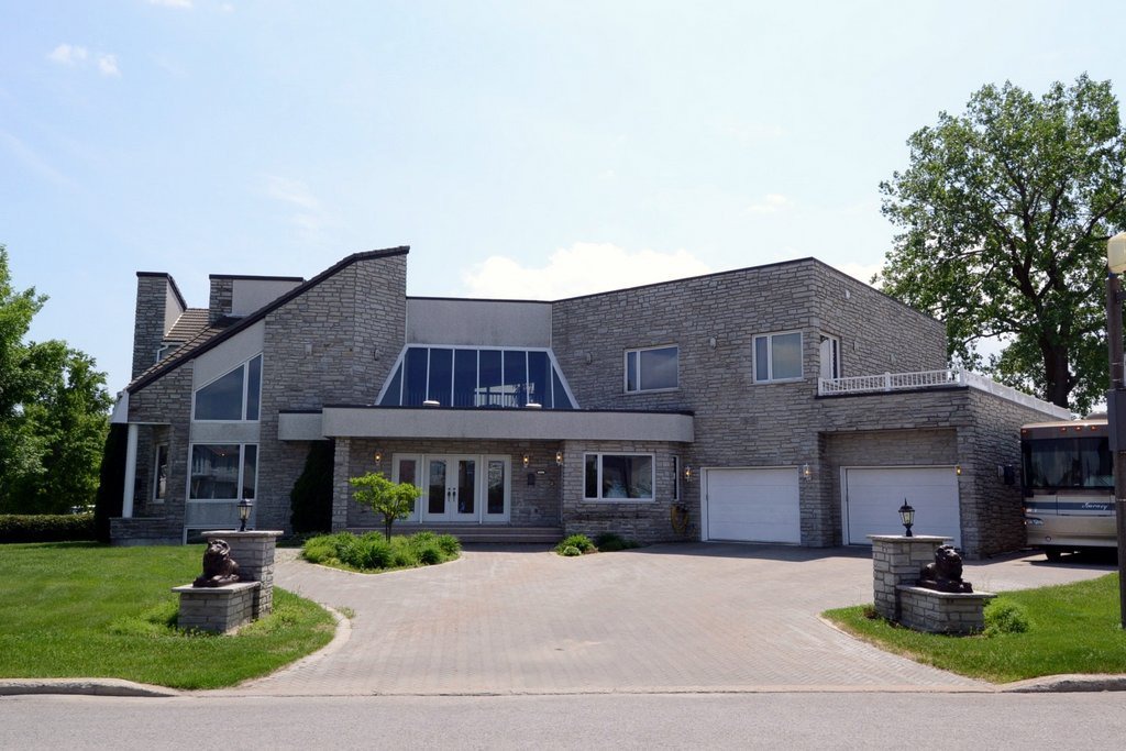 Maison à étages à vendre SainteDorothée (Laval), Laval