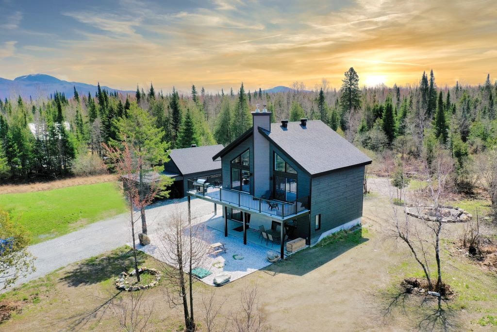 Maison à étages à vendre 92 Rue de l'Horizon Eastman