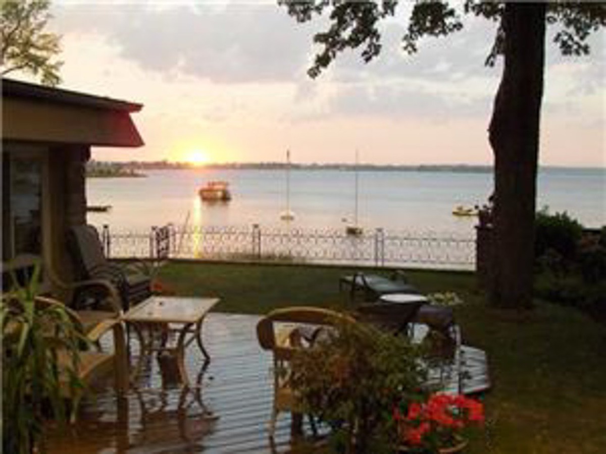 Two or more storey for sale 76 Rue de la Baie VaudreuilsurleLac