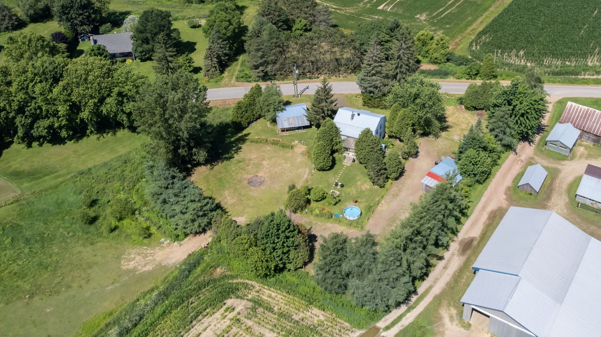Fermette à vendre 450 Rg StFrançoisXavier SainteCéciledeLévrard