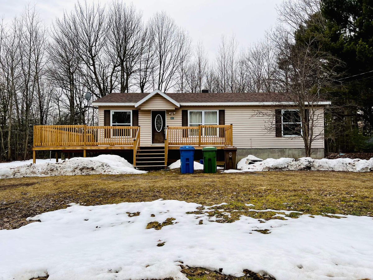 Maison de plainpied à vendre 1913 Rue Linda