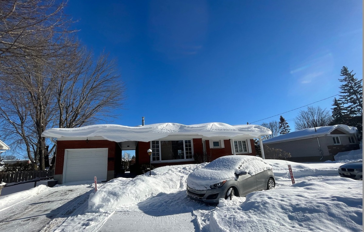 VENDU Maison de plainpied à vendre 50 Rue du ChanoineGroulx