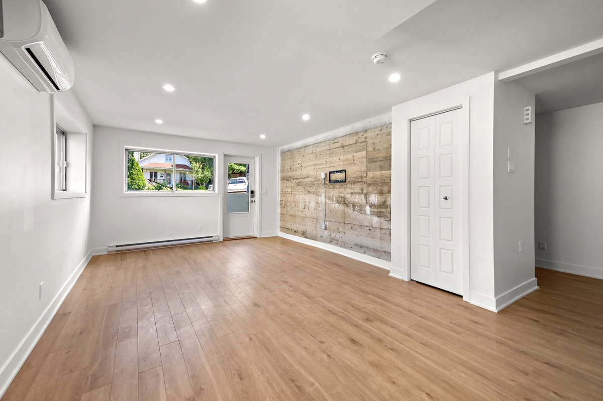 Appartement à louer 12280A Boul. de la RivièredesPrairies, app. A