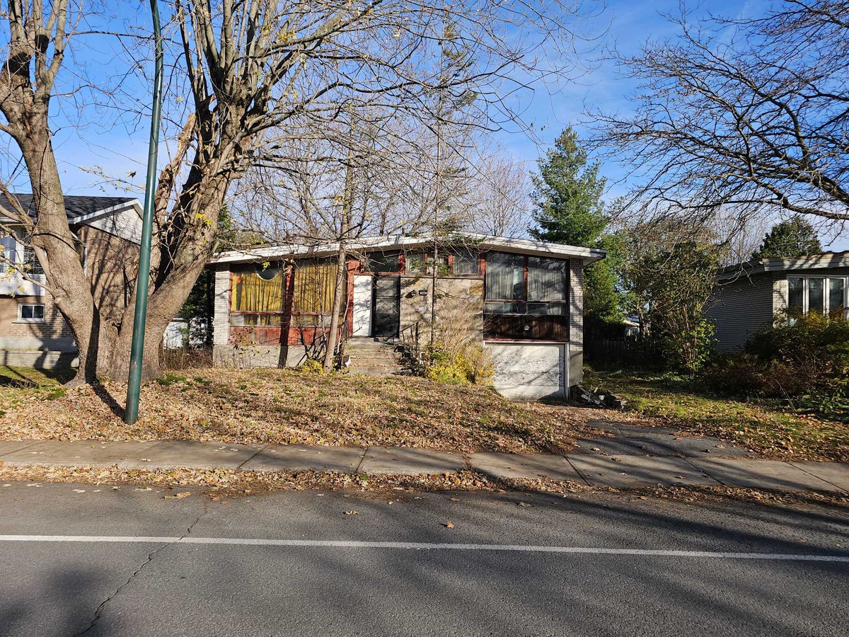 Maison de plainpied à vendre 7485 Av. Malo Brossard