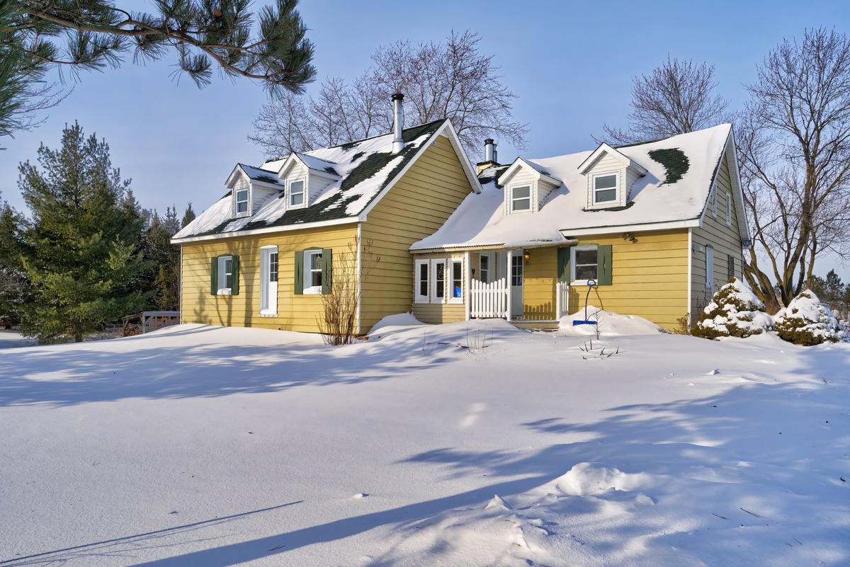 Maison à étages à vendre 1018Z Rg de la Rivière E. SainteBrigided