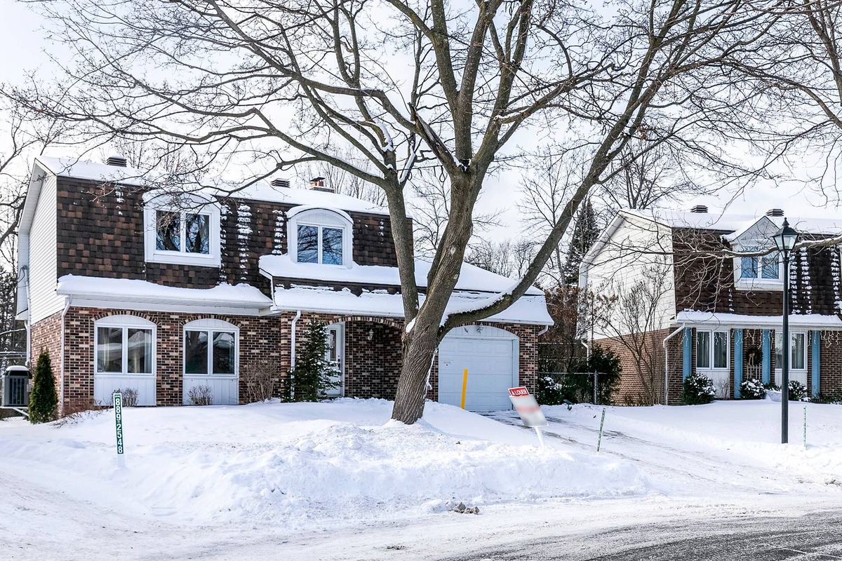 Maison à étages à louer 126 Rue AltaVista Kirkland