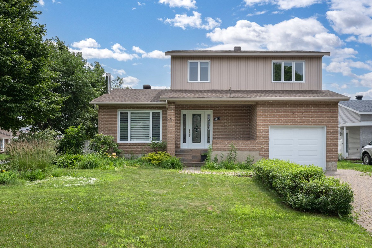Maison à étages à vendre 1947 Rue ÉmileNelligan Varennes