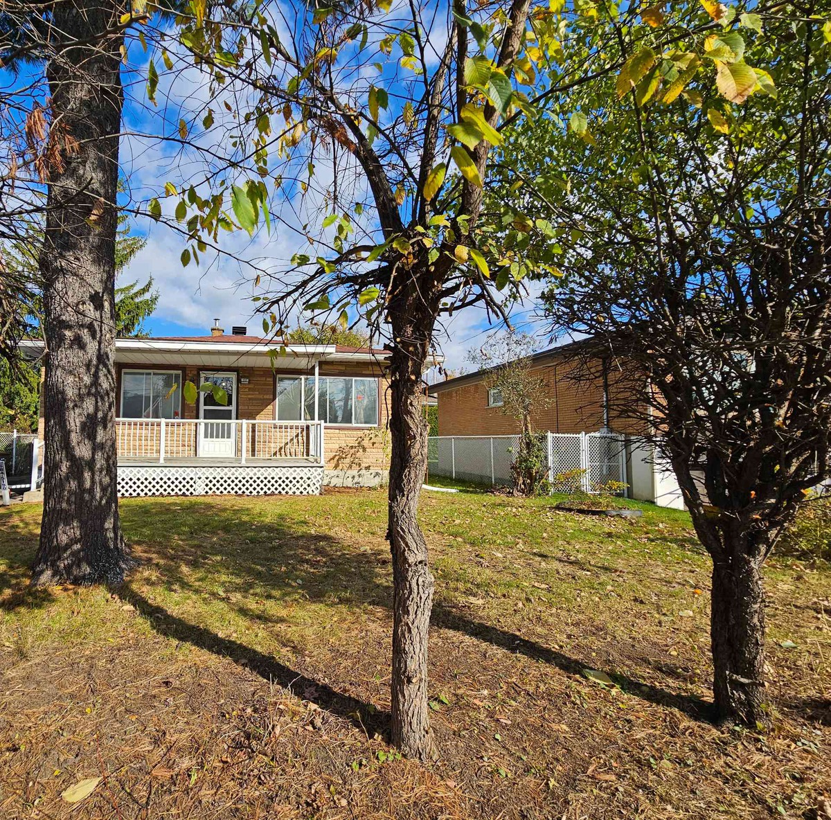 Bungalow for rent 11 Rue Hortie Montréal (PierrefondsRoxboro)