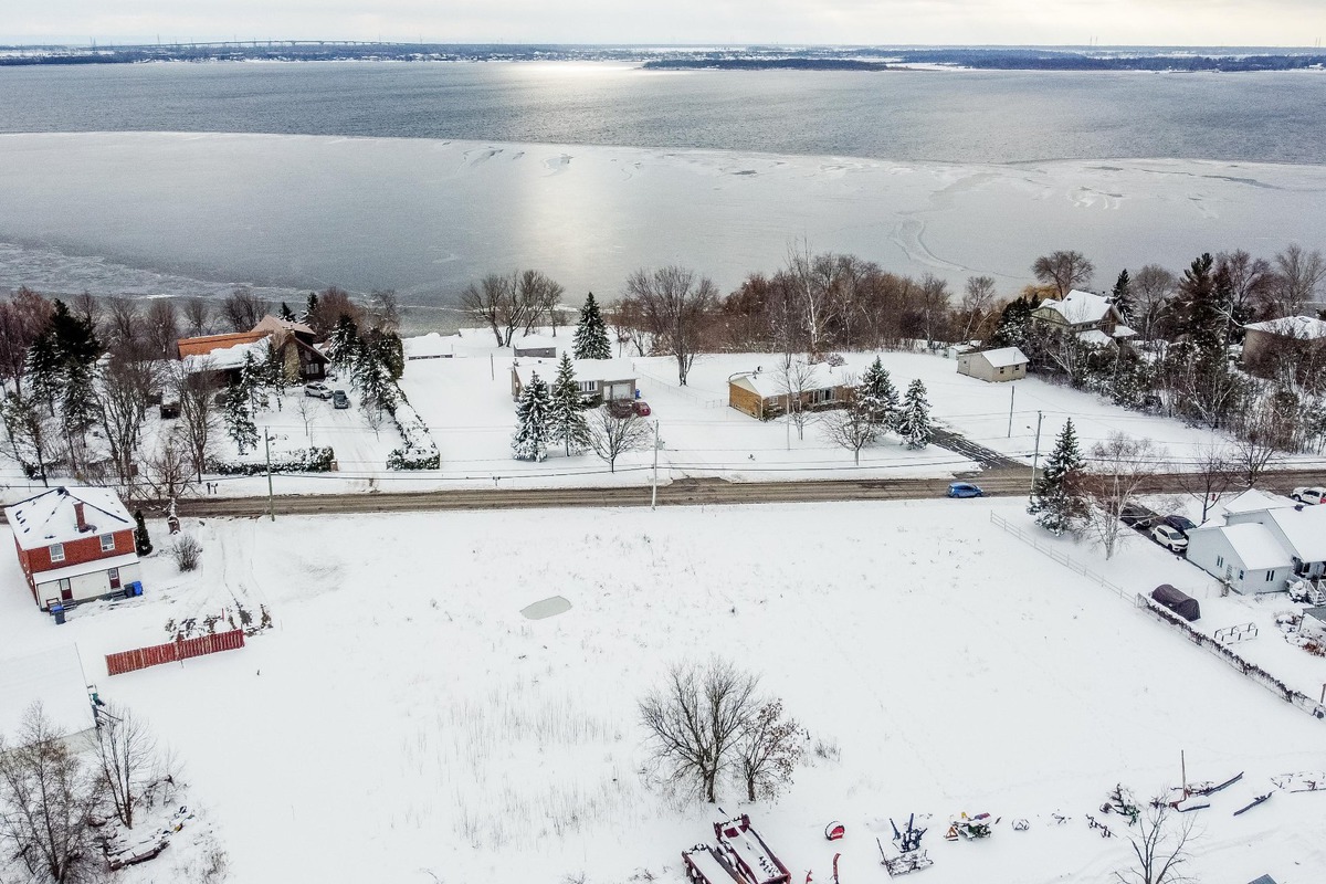 Terrain vacant à vendre Boul. Perrot NotreDamedel'ÎlePerrot