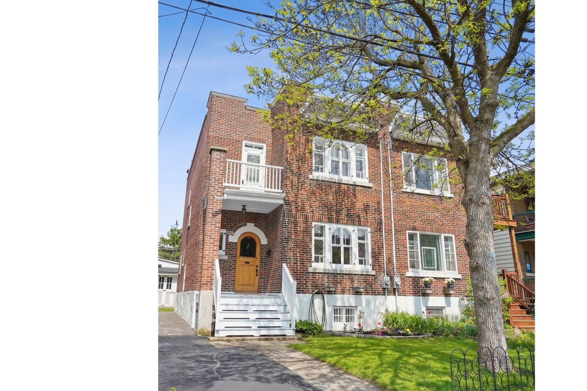 Two or more storey for sale 3517 Av. Benny Montréal (CôtedesNeiges