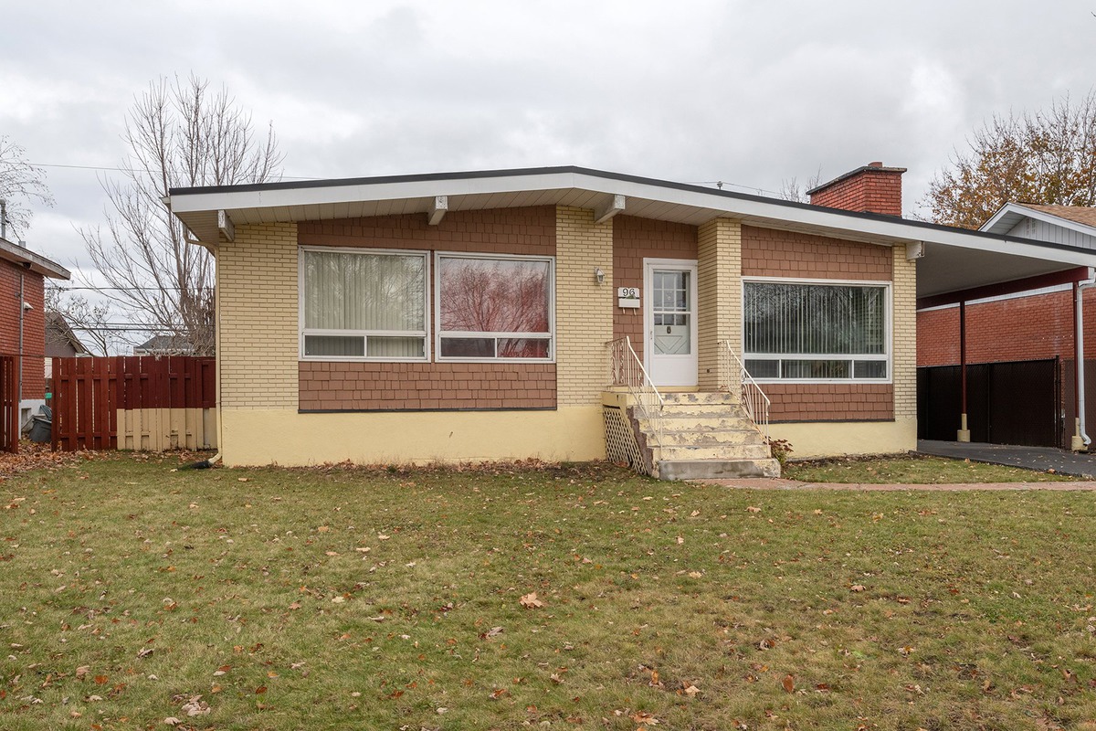 Bungalow for sale 96 Rue Maisonneuve Châteauguay