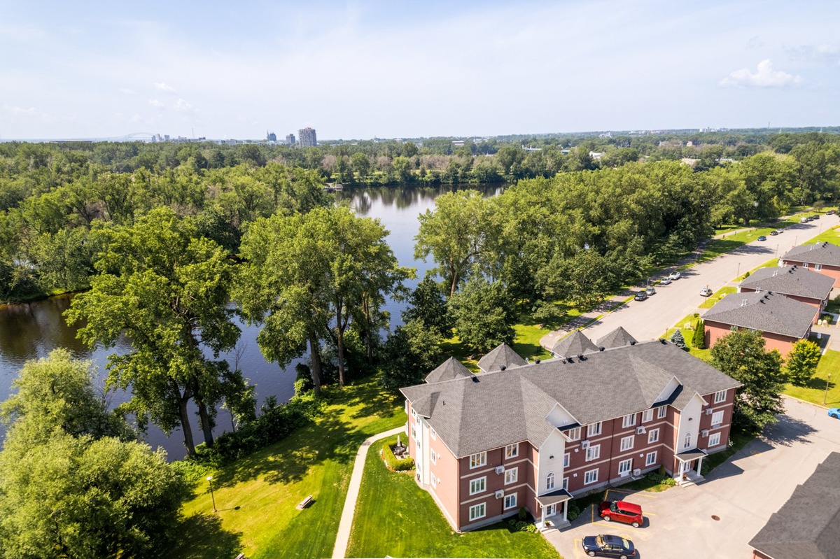 VENDU Appartement à vendre 115 Rue Perreault, app. 301 TroisRivières