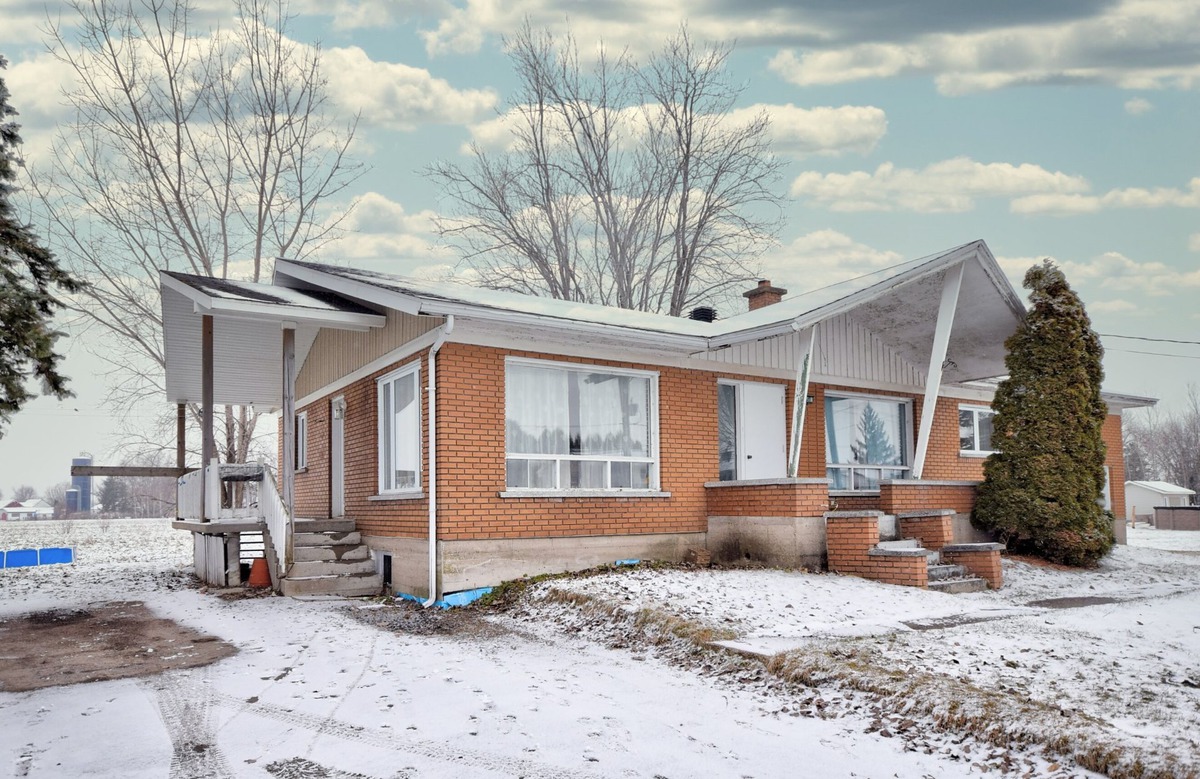 VENDU Maison de plainpied à vendre 156 Rue Principale La
