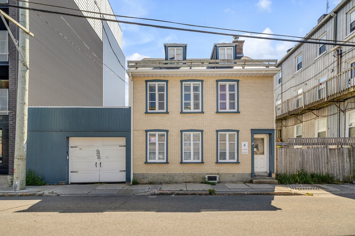 Triplex à vendre 515 Rue de la Reine Québec (La CitéLimoilou)