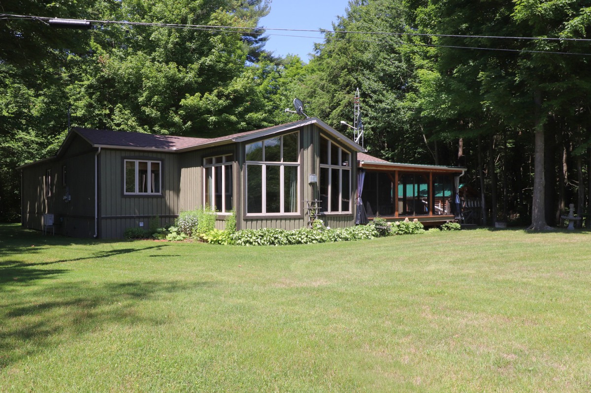 Maison de plainpied à vendre 18 26 Ch. des Chutes Frelighsburg