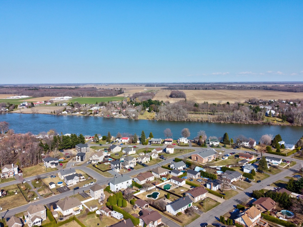 Vacant lot for sale Rue du VieuxClocher SaintRochdeRichelieu