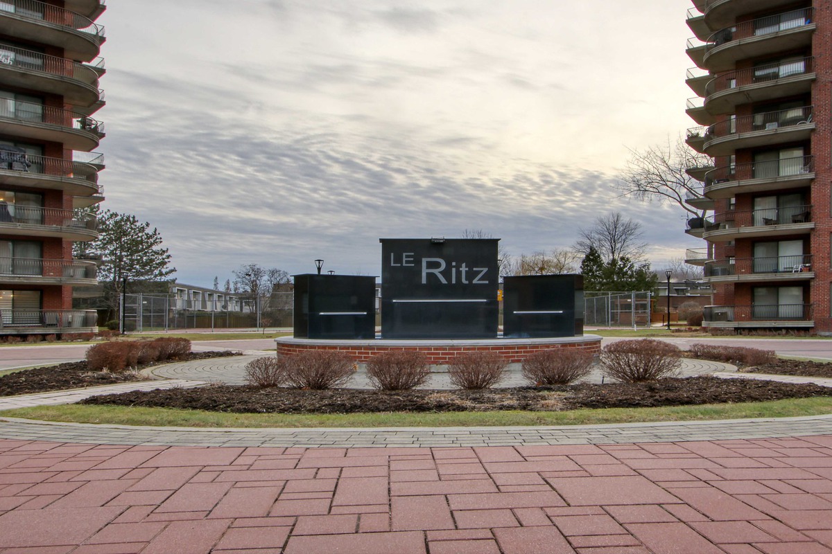 Appartement à vendre 5900 Boul. Cavendish, app. 1107 CôteSaintLuc