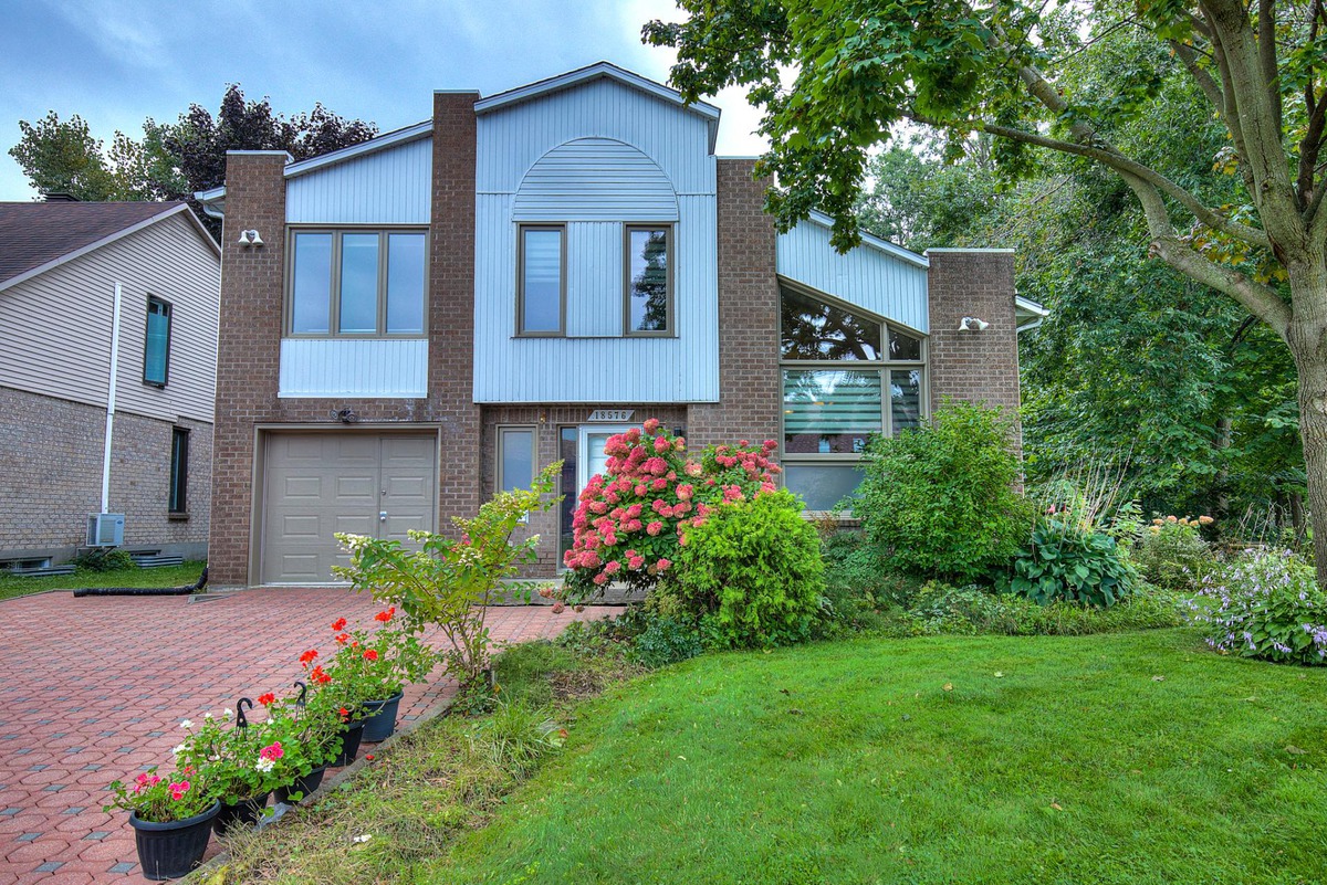 Maison à paliers multiples à vendre 18576 Rue Venne Montréal