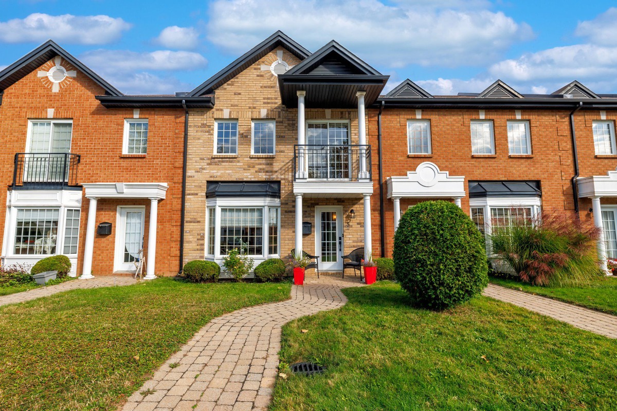 Maison à étages à vendre 81Z Av. Elm, app. 5 Beaconsfield