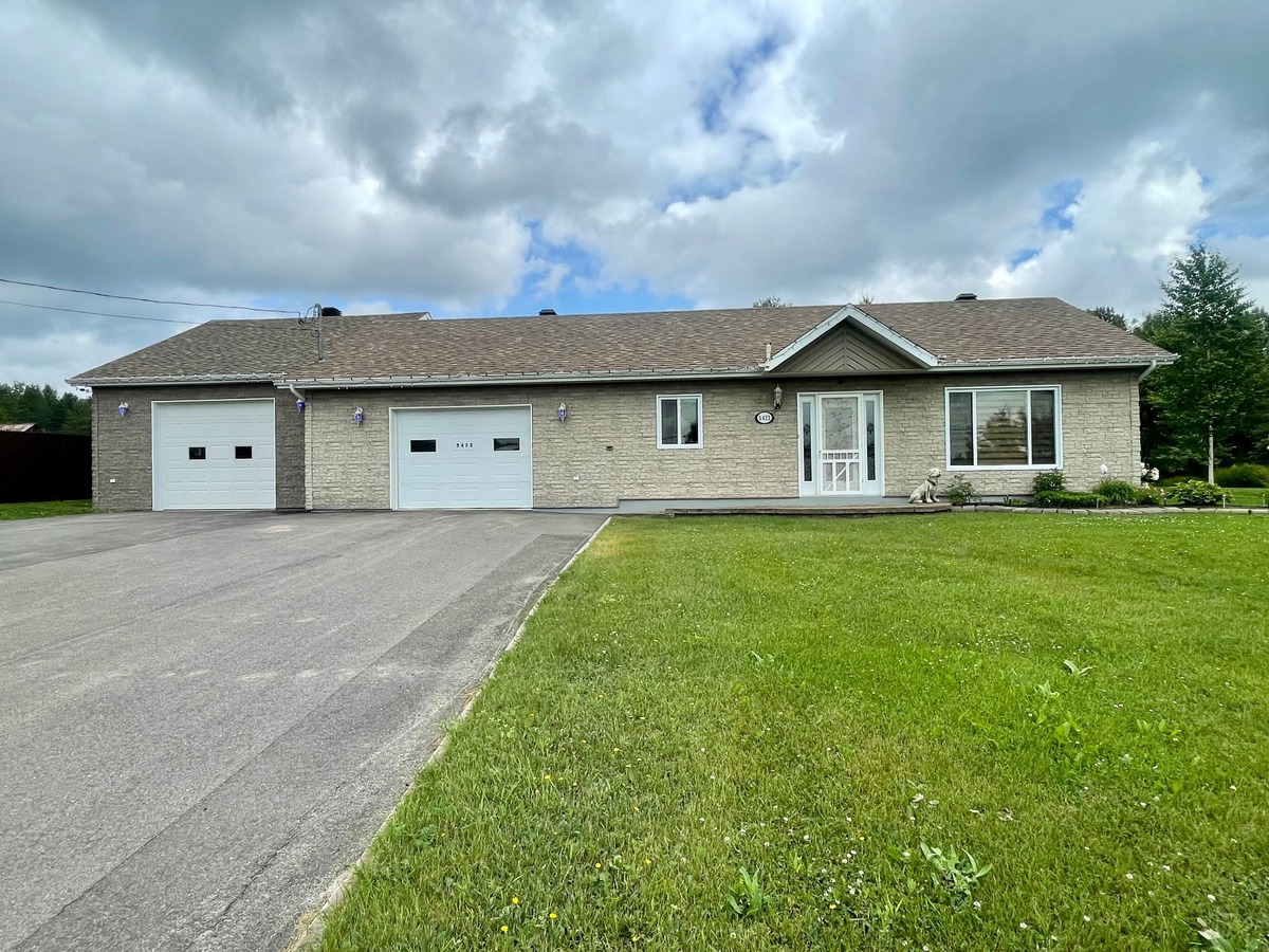 Maison de plainpied à vendre 5422 Route StLéonard Saguenay (Shipshaw)