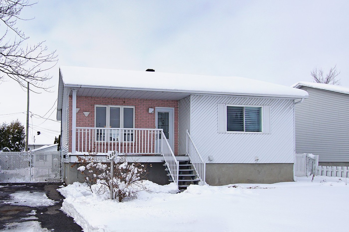 Maison de plainpied à vendre 1530 Rue de Bruyères Terrebonne (La Plaine)