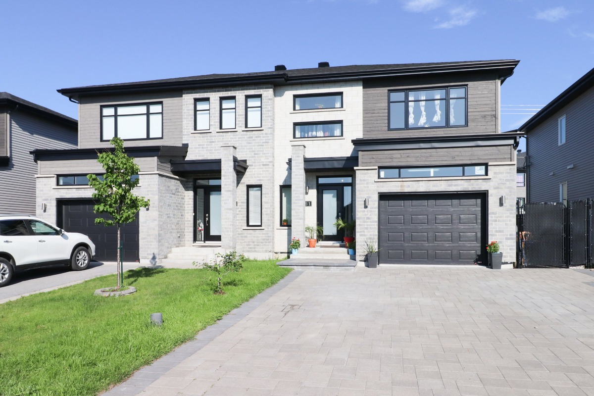 Maison à étages à vendre 61 Rue OmerDaigneault Mercier