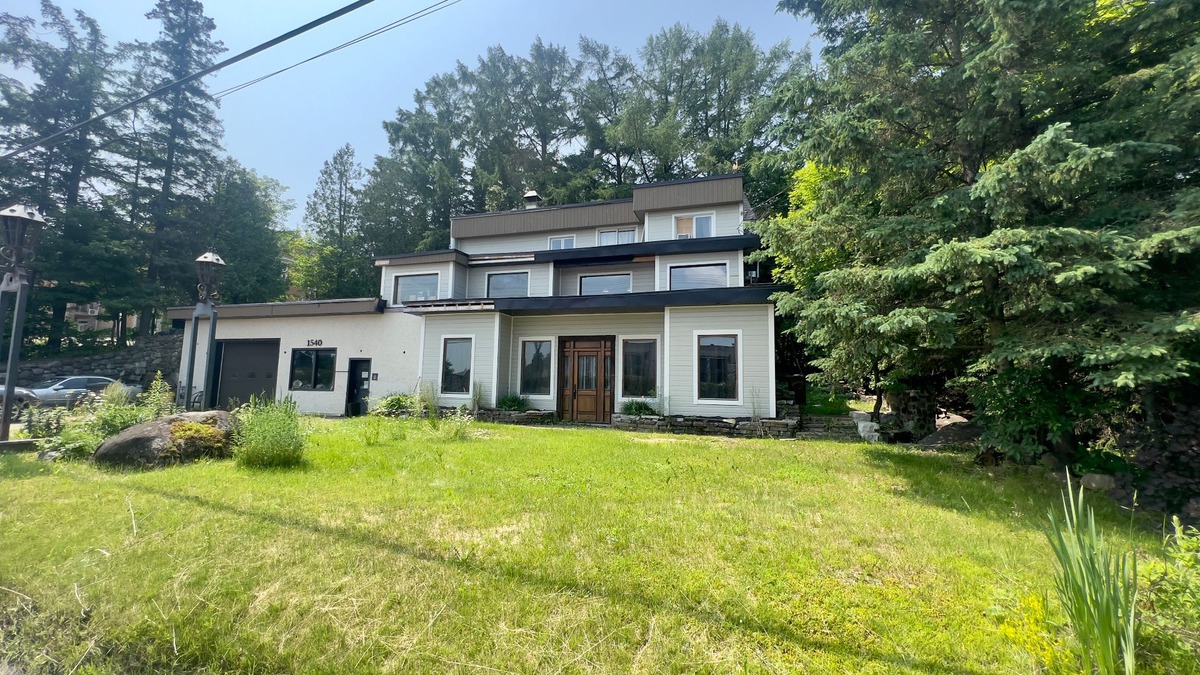 Maison à étages à vendre 1540 Boul. de SteAdèle SainteAdèle