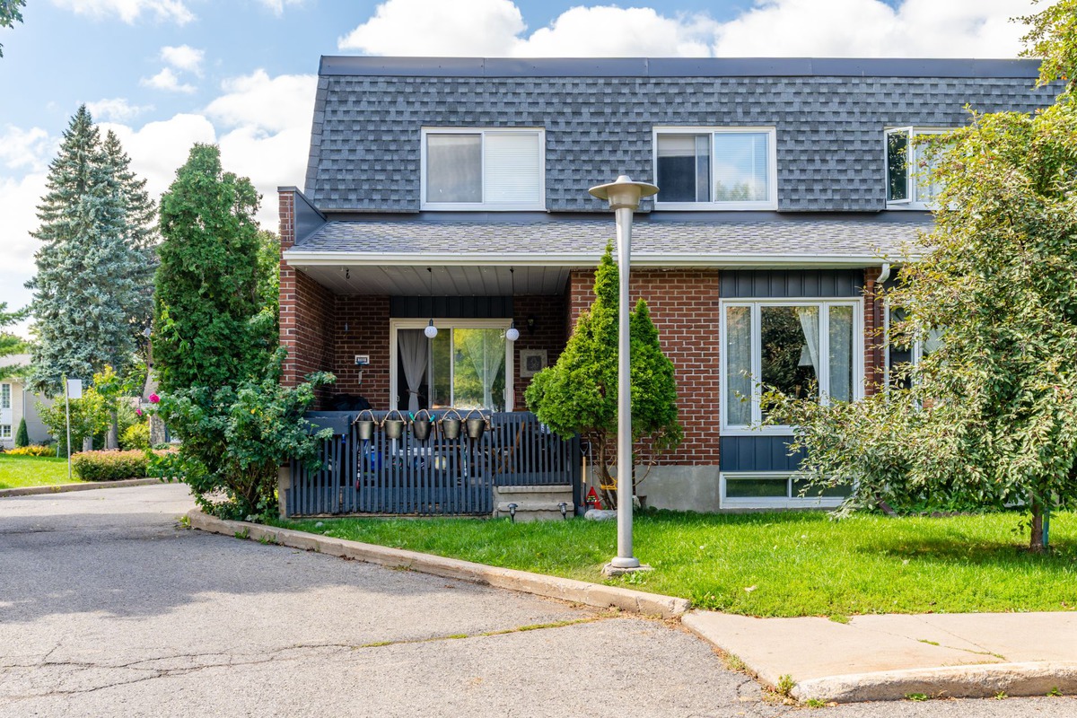 Maison à étages à vendre 11 Boul. Kirkland, app. 109 Kirkland