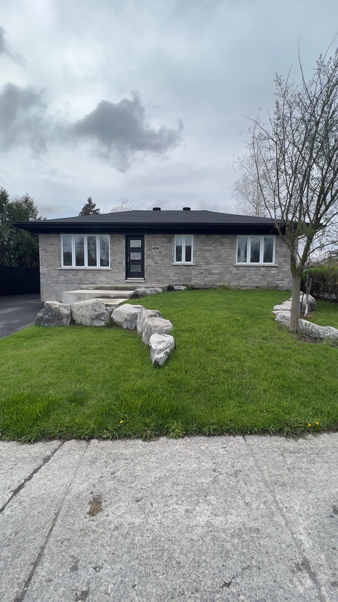 Maison de plainpied à vendre 951 1re Rue SaintJeansurRichelieu