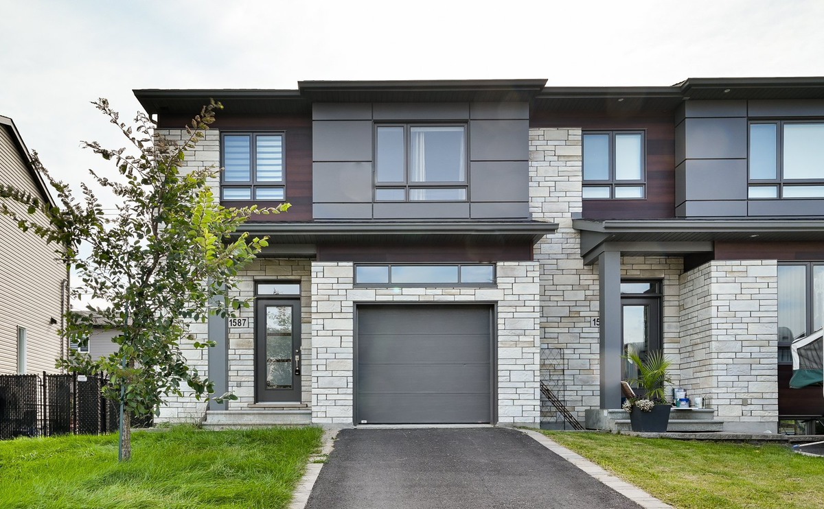 Maison à étages à louer 1587 Rue JeanCasgrain Chambly