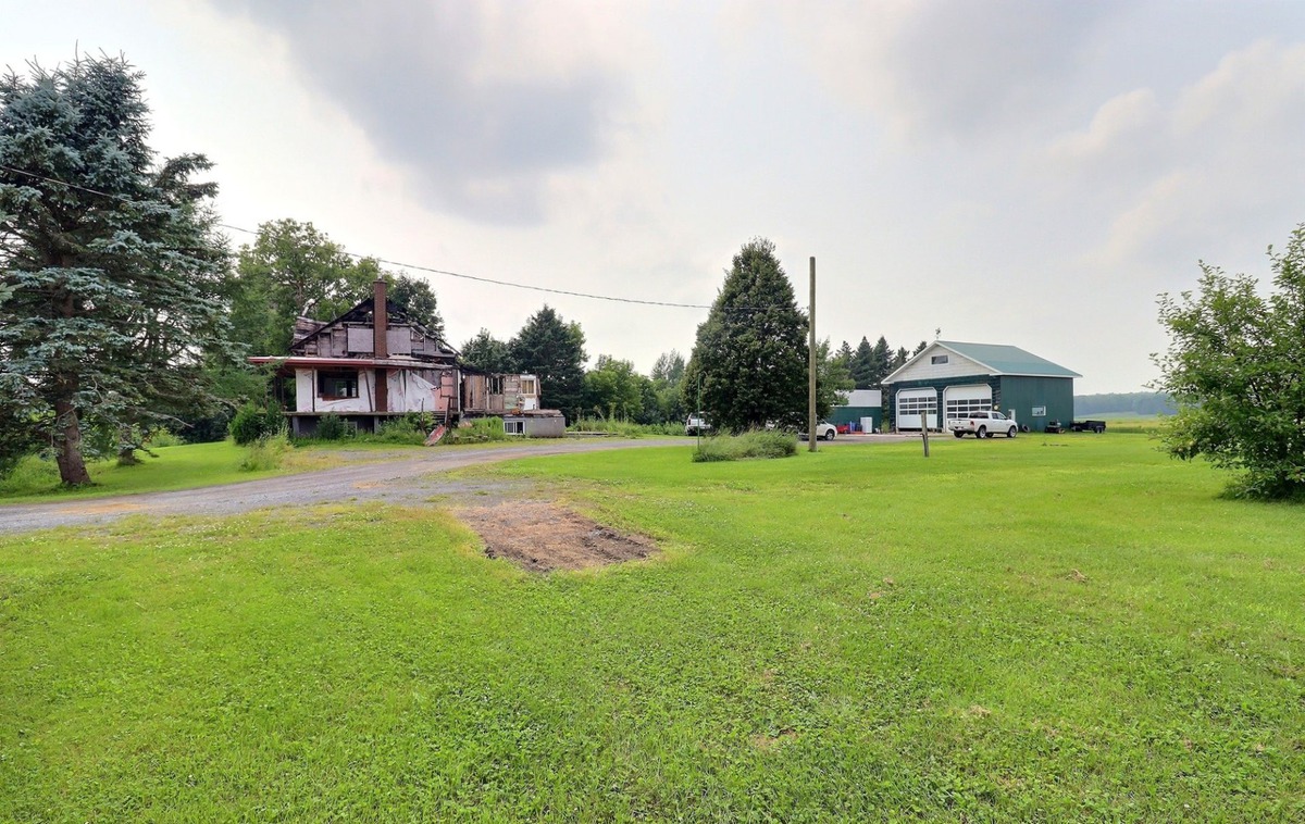 Maison à étages à vendre 140Z 5e Rang E. SaintAmbroisedeKildare