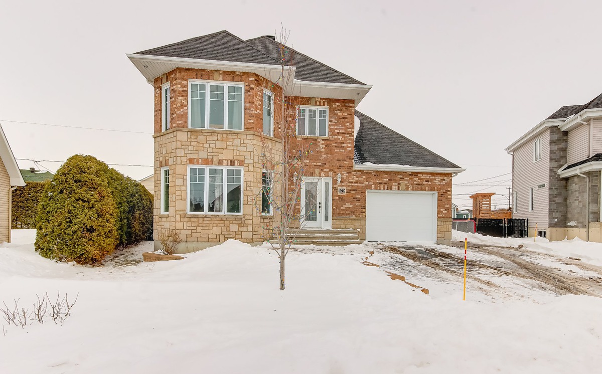 VENDU Maison à étages à vendre 570 Rue GabyDesmarais Marieville